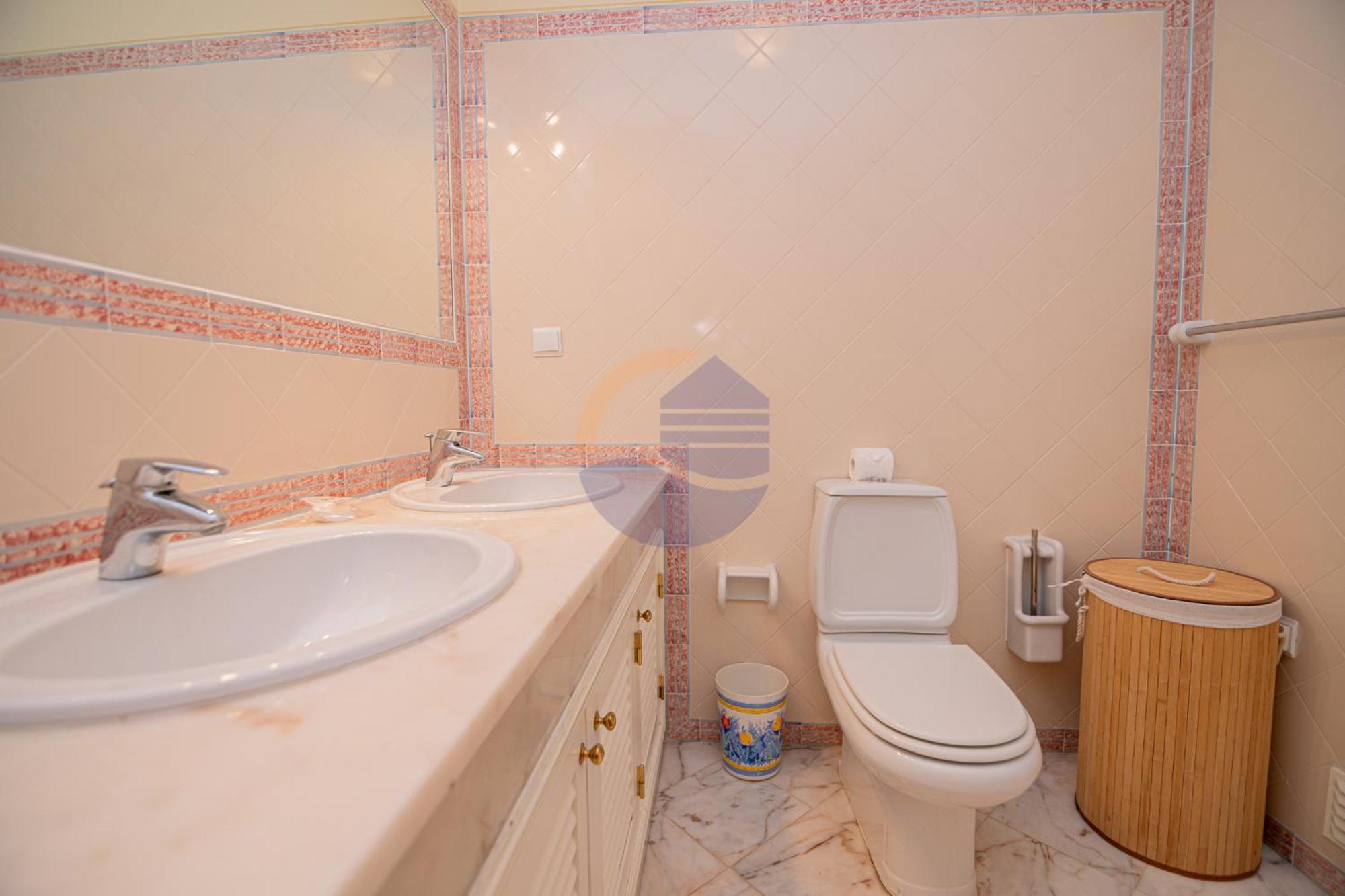 Villa Luxury Suites, Heated Outdoor Pool Portimao Ngoại thất bức ảnh
