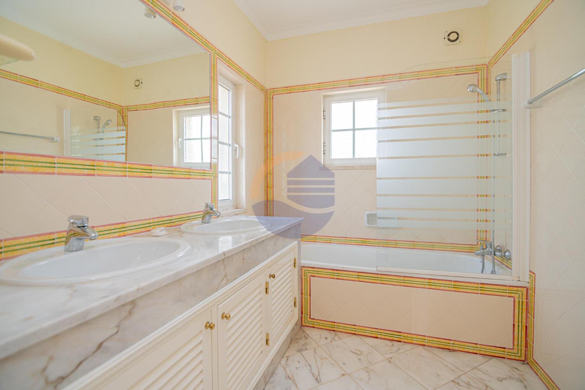 Villa Luxury Suites, Heated Outdoor Pool Portimao Ngoại thất bức ảnh